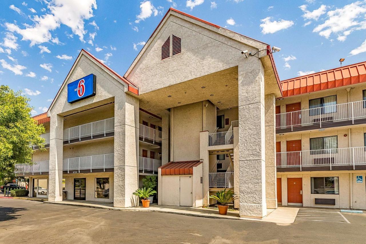 Studio 6-Fresno, Ca - Extended Stay Pinedale Esterno foto