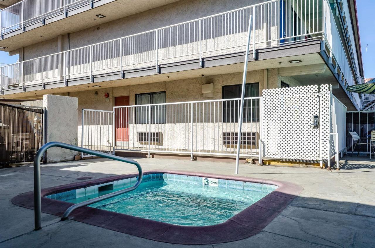Studio 6-Fresno, Ca - Extended Stay Pinedale Esterno foto