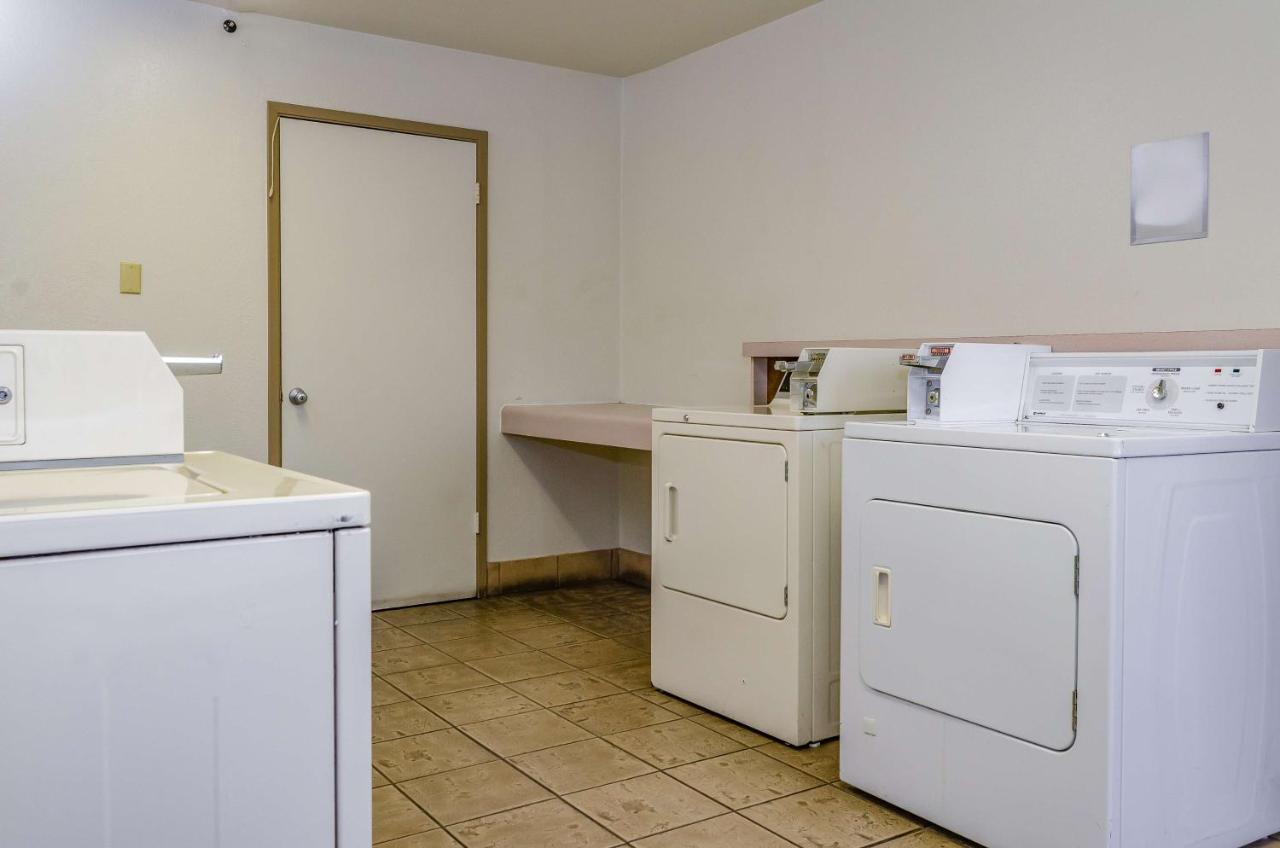 Studio 6-Fresno, Ca - Extended Stay Pinedale Esterno foto